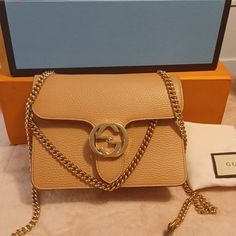 Beautiful Authentic Gucci Handbag Never Carried Comes Complete With Box And Dust Bag My Loss Your Gain Gucci Purse, Gucci Handbag, Gucci Handbags, Gucci Bags, Gucci Bag, Dust Bag, Bag Lady, Purse, Gucci