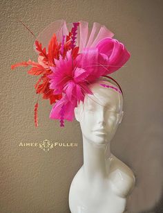 Asymmetrical showpiece with crinoline and fancy bow feature with hand-cut feather-burst. AVAILABLE IN VARIOUS COLORS; please inquire and I'll be glad to assist. Easy-to-wear headband fascinator makes a statement, and can be worn to a myriad of events: Easter, Bridal, Derby-Wear, Del Mar Races, Hat Contests, Church, Gala, Kentucky Derby, Melbourne Cup, High Tea, Weddings, Cocktail Parties, Weddings, and More.  Some customizing available; please message with your requests to see if we can meet your needs. Other colors available; please inquire before purchase if you need another.  *FREE SHIPPING  For more STATEMENT JEWELRY and HANDMADE HATS go to www.aimeesfuller.com Aimee Fuller has been a trusted online seller since 1999, and is excited to bring her creations back to Etsy.  Though often co Kentucky Derby Couples Outfits, Kentucky Derby Hats For Women, Kentucky Derby Dress, Kentucky Derby Outfit, Easter Hat, Royal Ascot Hats