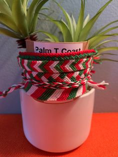 🌴These bracelets are eight different designs inspired by the joyful colors of Christmas!  🌴The buyer can chose from chevron, candy stripe, braided stitch, woven, and triangle!!  🌴Also added candy cane and Hanukkah bracelets!! Green Friendship Bracelet, Candy Stripes, Braided Bracelets, Red Green, Candy Cane, Hanukkah, Friendship Bracelets, Red And White, Jewelry Bracelets