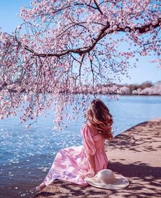 Spring Portraits, Autumn Instagram, Dreamy Photography, Travel Pictures Poses, Fairytale Photography, Landscape Photography Nature, Stylish Photo Pose