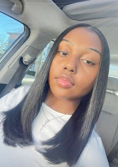 Silk Press Natural Hair Long Bob, Silk Press Aesthetics, Middle Part Shoulder Length Hair Weave, Slik Press With Natural Hair, Jet Black Hair Black Women Natural, Long Bob Silk Press, Face Framing Layers Silk Press, Dominican Silk Press, Layers Silk Press