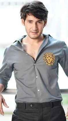 Trending Kurta For Men, Kurta For Men, Mahesh Babu, Dress Suits For Men, Blouse Hand Designs, Shirt Embroidery, Kurta Designs