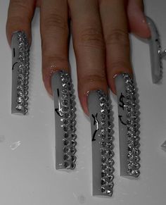 Silver Nails, Square Nails, Long Acrylic Nails, Nail Inspo, Acrylic Nails, Nail Designs, Nails, Silver