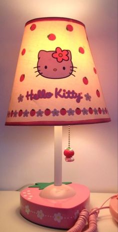 Strawberry Bedroom, Strawberry Lamp, Hello Kitty Lamp, Hello Kitty Furniture, Sanrio Bedroom, Hello Kitty Strawberry, Kitty Background, Air Quotes, Animals Jokes