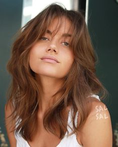 Soft Mid-Length Hairstyle with Layers Mid Haircuts, Mid Length Layered Haircuts, Ash Blonde Balayage, Fine Straight Hair, Blonde Haircuts, Curly Haircuts, Medium Short Hair, Midlength Haircuts, Shoulder Length Hair Cuts