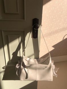 Feminine Details, Sporty Design, Warm Grey, Hobo Bag, Vegan Leather, Adjustable Straps, Bag Lady, Ribbon, Shoulder Bag