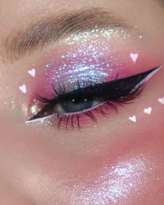 Barbie Core Aesthetic Makeup, Barbie Themed Makeup, Lover Inspired Makeup, Lovecore Makeup, Pink Glitter Makeup, Ads Social Media, Ads Manager, Festive Nail Designs