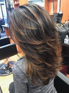 Haircuts For Long Hair With Layers, Medium Hair Styles For Women, Haircuts For Medium Length Hair, Layered Haircuts For Medium Hair, Medium Layered Hair, Hairstyles For Layered Hair, Haircuts For Medium Hair, Hairdo For Long Hair, Long Layered Hair