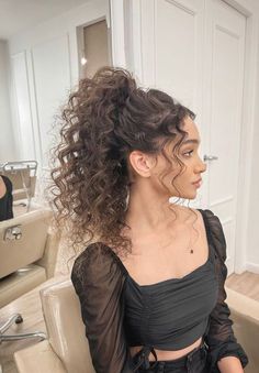 "Get Ready to Slay with 28 Irresistible Curly Hair Styles! Unlock the Secrets to Effortless Elegance. Click Now. Curly Bridal Hair, Curly Hair Ponytail, Curly Hair Photos, Curly Wedding Hair, Natural Curls Hairstyles, Hairdos For Curly Hair, Curly Hair Inspiration, Aesthetic Hair, Curly Hair Styles Naturally