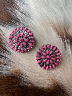 The Western Studs - Pink Lightweight Pink Western Earrings, Pink Jewerly, Shiny Rings, Casual Country Outfits, Pink Sale, Western Earrings, Western Boho, Stylish Bracelet, Western Jewelry