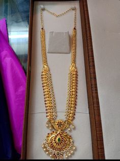 Long Chain And Necklace Set Gold, Long Haram Gold Jewellery Designs With Weight, Haram Designs Gold Latest Long With Weight, Long Chains Indian Gold, Long Haram Gold Jewellery Designs, Haram Designs Gold Latest, Long Haram Gold, Ruby Necklace Designs, Indian Gold Necklace Designs