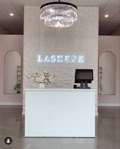 the reception desk is clean and ready for guests to use it as a centerpiece