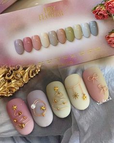 M&m Nails Designs, Christmas Kawaii Nails, Winter Korean Nails, Japanese Nail Designs Kawaii, Korean Winter Nails, Nail November, Korean Christmas Nails, Nail Pastel, Noel Nail