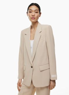 NEW GENERATION BLAZER | Aritzia What To Wear In Vegas, What To Wear On Thanksgiving, Japanese Crepes, Thanksgiving Outfit Ideas, What To Wear Fall, Professional Clothing, Leather Flip Flops, Crisp White Shirt, Aritzia Wilfred