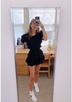 Preppy Dresses Winter, Southern Style Outfits Preppy, Blazer Mid 77 Outfit, Preppy Fits, Preppy Summer Outfits, Preppy Dresses, Cute Preppy Outfits, Preppy Aesthetic, Mirror Pics