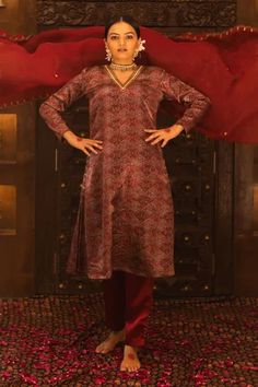 Shop for Vana Ethnics Red Viscose Ajrakh Print Straight Kurta Pant Set for Women Online at Aza Fashions Traditional Churidar With Kalamkari Print For Designer Wear, Festive Kalamkari Print Kurta With Traditional Drape, Traditional Kalamkari Print Palazzo Set, Traditional Fitted Churidar With Kalamkari Print, Traditional Sharara With Kalamkari Print For Festive, Fitted Churidar With Kalamkari Print For Festive Season, Fitted Kalamkari Print Churidar For Festive Occasions, Festive Fitted Churidar With Kalamkari Print, Festive Unstitched Kalamkari Churidar