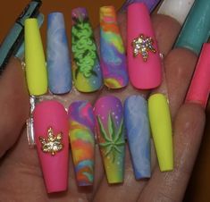 Hippie Nails, Tie Dye Nails, Diy Acrylic Nails, Edgy Nails, Work Nails, Exotic Nails, Rainbow Nails, Neon Nails, Cute Nail Designs