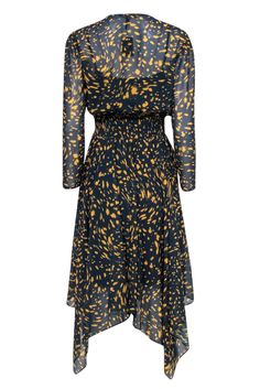 Maje is ready to add some fun to your fall dress collection! This dress has a bold spotted print that will turn heads all fall long. It features a smocked waist detail at the waist that will complement your silhouette. Throw on an oversized blazer and riding boots with this dress and be the fashionista that you were born to be! Size L (Maje 3) 100% Polyester Lined Pullover Surplice neckline Long sleeves Smocked detailed waistline Bust 34" Waist 22" Shoulder to hem 41" Shoulder to hem 50" French Girl Chic, Chic Shop, Surplice Neckline, Fall Dress, Buy Shoes Online, Sleeve Midi Dress, Oversized Blazer, Long Sleeve Midi, French Girl