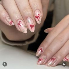 Nail Design Short Nails, Christmas Bow Nails, Nail Design Christmas, Short Nails Acrylic, Bow Nails, December Nails, Painted Nail Art, Nails Christmas