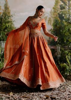 Chanderi Lehenga, Orange Lehenga, Latest Bridal Lehenga, Pranali Rathod, Anarkali Dress Pattern, Indian Dresses Traditional