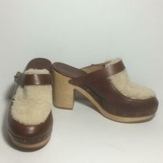 Nwob Madewell Aubrey Shearling Hi Clogs Brown Reddish Leather Size 8.5 Rich Calf Leather Clogs With A Touch Of Soft Shearling On Top. Made In A Reddish Brown Leather With Wood Bottom. Rounded Toe. Slip On Style Clog. Looks Great With Wide Leg Jeans Or Crops. Heel Is 3-3/4” High. Front Platform About 3/4” High. Sole Is Rubber. Side Can Be Adjusted To One Hole Tighter. New Never Worn No Box. These Are Now Htf In New Condition Slingback Mules, Black Leather Mules, Clog Heels, Madewell Shoes, Saddle Leather, Womens Mules, Leather Clogs, Reddish Brown, Suede Loafers