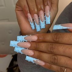 1,688 Likes, 5 Comments - Helen 🦋 (@icybnailz) on Instagram: “It's giving Cinderella 💙 • • Inspo @gmarienails  • #coloredacrylic #nailsonpoint #nailsofinstagram…” Luxury Nails Glamour, How To Nail Art, Cinderella Nails, Nail Palette, Purple Glitter Nails, Nails Nude, Trendy Nail Art Designs, Bright Nails, Long Acrylic