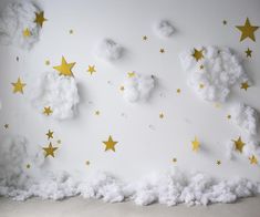 the clouds and stars are all over the wall