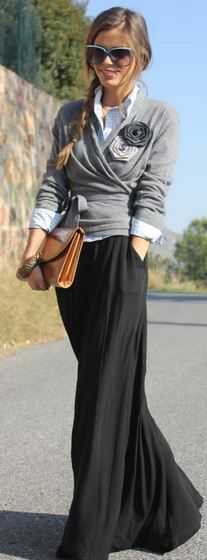 Like whole style! Street Mode, Long Black Skirt, Mode Boho, Looks Street Style, Maxi Skirts, Black Maxi