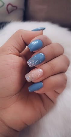 Blue And Glitter Ombre Nails, Graduated Glitter Nails, Accent Nails Glitter, Sky Blue Nails With Butterflies, Light Blue Nails With Glitter Accent, Periwinkle Blue Nails Designs, Light Blue Acrylic Nails Design Short, Blue Glitter Ombre Nails Acrylic, Carolina Blue Nails Acrylic