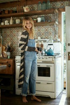 Stile Hippie Chic, Looks Hippie, Look Boho Chic, Boho Styl, Estilo Hippy, Mode Hippie, Jeans Overall, Spring Clothing