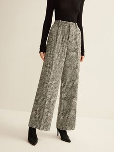 DETAILS
Composition: 30% Wool, 70% Polyester
Design: Plain
Style: Casual, Elegant
Thickness: Warm
Sheer: No
Material: Woollen Blend, Tweed
Occasion: Leisure, Work Tweed Trousers, Tweed Pants, Heading Fonts, Blouse Designs Silk, Black Tweed, Grid Style, Long Midi Dress, Green Coat, Outerwear Outfit