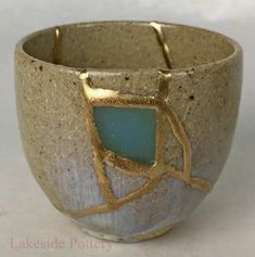 Kintsugi Pottery, Sea Glass For Sale, Carillons Diy, Art Examples, Sake Cup, Pottery Sculpture, Japanese Ceramics