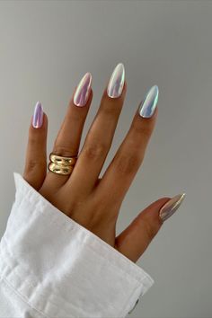 Chrome Nail Art, Nagellack Trends, Chrome Nail Powder, Mermaid Nails, Metallic Nails, Rainbow Nails, Nail Arts