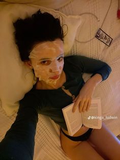 Face Mask Aesthetic, Mask Aesthetic, Evening Routine, Healthy Girl, Night Routine, New Energy, Night Aesthetic, Insta Photo Ideas, My Vibe