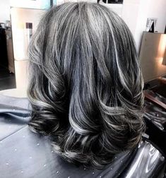 Highlight Bob, Grey Hair Looks, Huge Hair, Grey Hair Transformation, Grey Highlights, Silver Highlights, Dark Complexion, Transition To Gray Hair