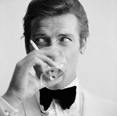 Roger Moore 007, Audrey Hepburn Poster, Prada Marfa, Shaken Not Stirred, Ohara Koson, Roger Moore, Slim Aarons, Bond James Bond, James Bond 007