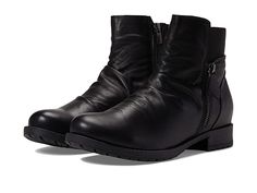 Spring Step Abel - Women's Boots : Black : Look and feel confident wearing the Spring Step Abel Boots. Leather upper. Leather and textile lining and leather insole. Curved zippered closures at the sides. Round toe silhouette. Pull tabs for added comfort. Synthetic outsole. Imported. Measurements: Heel Height: 1 1 4 in Weight: 12.4 oz Shaft: 6 1 2 in Platform Height: 1 2 in Product measurements were taken using size EU 40 (US Women's 9), width M. Please note that measurements may vary by size. We Shoes Boots Ankle, Black Boots Women, Biker Boot, Combat Boots, Womens Boots, Heel Height, Leather Upper, Ankle Boots, Shoe Boots