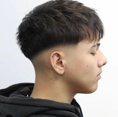 Hair Look Boy, Very Short Hair Men, Hair Stail, Young Men Haircuts, Taper Fade Curly Hair