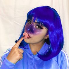 Violet Bauregaurde Costume, Purple Hair Costume Ideas Halloween, Blue Hair Halloween Costumes, Blue Hair Characters Halloween, Purple Hair Characters Halloween, Purple Hair Halloween Costumes Ideas, Purple Hair Costume, Blue Wig Costume, Blue Hair Character