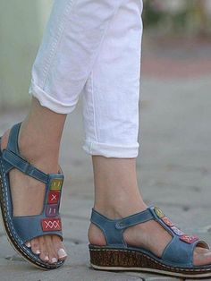 sandals 2020 trends | Summer | Cute | Birkenstock | Leather | Outfit | Heels | Flat | Wedding | Tory burch | Strappy | High heel | Hermes | Diy  sandals trends | Summer sandals | Cute sandals | Birkenstock sandals | Leather sandals | sandals Outfit | Heels sandals | Flat sandals | Wedding sandals | Tory burch sandals | Strappy sandals | High heel sandals | Hermes sandals | Diy  #sandals #2020 #trends #Summer #Cute #Birkenstock #Leather #Outfit #Heels #Flat #Wedding #Toryburch #Strappy #Highheel Shoe Showcase, Holiday Sandals, Comfy Wedges Sandals, Peep Toe Wedge Sandals, Alligator Pattern, Chunky Heels Casual, Elegant Pumps, Grey Sandals, Casual Wedges