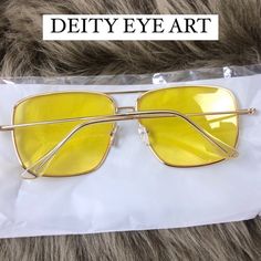 VENICE Gurl Yellow Womans SUNGLASSES NWT - Etsy Summer Yellow, Eye Art, Venice, Sunglasses Women, Sunglasses, Yellow