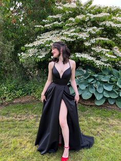 Prom Dress Black, Short Long Dresses, A Line Prom Dress, Anarkali Dress Pattern, Fiesta Outfit, Prom Dance, Prom Dress Inspiration, Prom Looks, Senior Prom