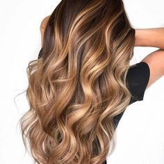 Honey Caramel, Balayage Hair Dark, Caramel Hair, Brown Hair Balayage, Long Wavy Hair