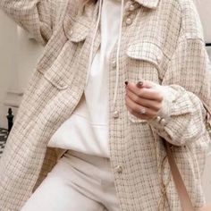 Beige Fashion Lapel Button Plaid Pattern Tweed Top. Jacket For Dress, Tweed Shirt, Oversized Plaid Shirts, Casual Outwear, Chic Shirts, Plaid Shirts, Loose Shirts, Moda Vintage, Spring Shirts