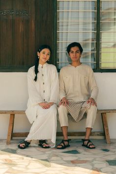 Lebaran Outfit, Eid Outfit Ideas, Eid Photoshoot Ideas, Nikah Outfit, Muslimah Wedding Dress, Nikah Dress, Bride Dress Simple, Versatile Clothing, Eid Outfit