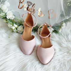 "❣ PRODUCT DESCRIPTION You're going to like our simple & charming dusty pink wedding shoes! Shoes to help you look your best on your wedding day!! They are light and comfortable, allowing the bride to swirl in dance, accept compliments, and speak with guests without tiring. You may wear them every day or with a white, off-white, or pink wedding dress. Smooth leather pink flats are ideal for bridesmaids. Classic pointed-toe shoes are appropriate for a variety of events and outfits. For this pair of low-heeled shoes, we choose the finest leather and the most comfortable shoe design. We employ a produced sturdy sole to ensure that you get the most out of these lovely shoes.  All of our shoes are handmade and created with careful attention to comfort, detail, and style. ❣ Always try our very b Pink Pointed Toe Sandals For Wedding, Pink Pointed Toe Wedding Sandals, Spring Wedding Ballet Flats With Ankle Strap, Summer Wedding Closed Toe Dance Shoes, Blush Round Toe Heels For Wedding, Pink Round Toe Flats For Wedding, Wedding Dance Shoes For Summer, Wedding Dance Shoes With Ankle Strap, Ankle Strap Dance Shoes For Wedding