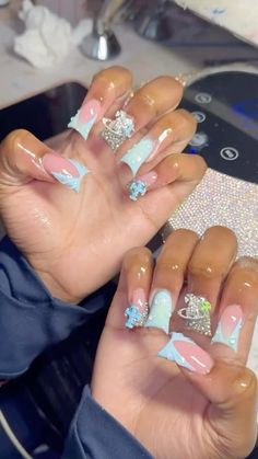 Cute 19th Birthday Nails, Freestyle Duck Nails Short, Aquarius Themed Nails, Duck Nails Medium Long, Cute Nails Duck, Ducktail Nails, Pink Nails With Blue Design, Colorful Junk Nails, Nail Designs Sky Blue