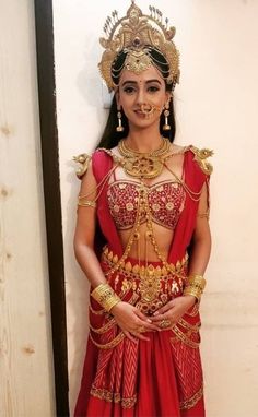 Zalak Desai, Roshni Walia, Radhakrishn Serial, Tejaswi Prakash, Bengali Bridal Makeup, Pooja Sharma, Mallika Singh, India Style, Shree Ganesh