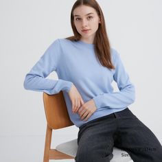 The unmistakable feel of 100% cashmere. Improved ribbed knit at the sleeves and hem. Wash And Fold, Cashmere Sweater Women, Crew Neck Jumper, Cashmere Sweater, Jumpers And Cardigans, Winter Wardrobe, Jumpers For Women, Uniqlo, Cashmere Sweaters