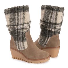 Vermont Stowe, Western Ankle Boots, Round Toe Heels, Slipper Socks, Calf Boots, Wedge Boots, Shoes Booties, Getting Cozy, Boot Shop